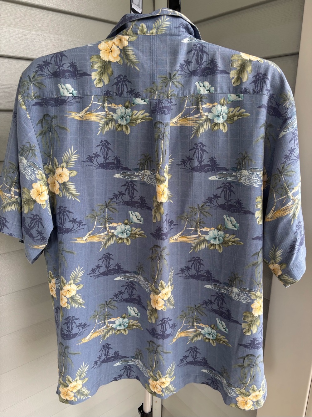 Jamaica Jaxx Men’s M 100% Silk Hawaiian Shirt Blue Hibiscus Palm Tropical - Picture 5 of 6